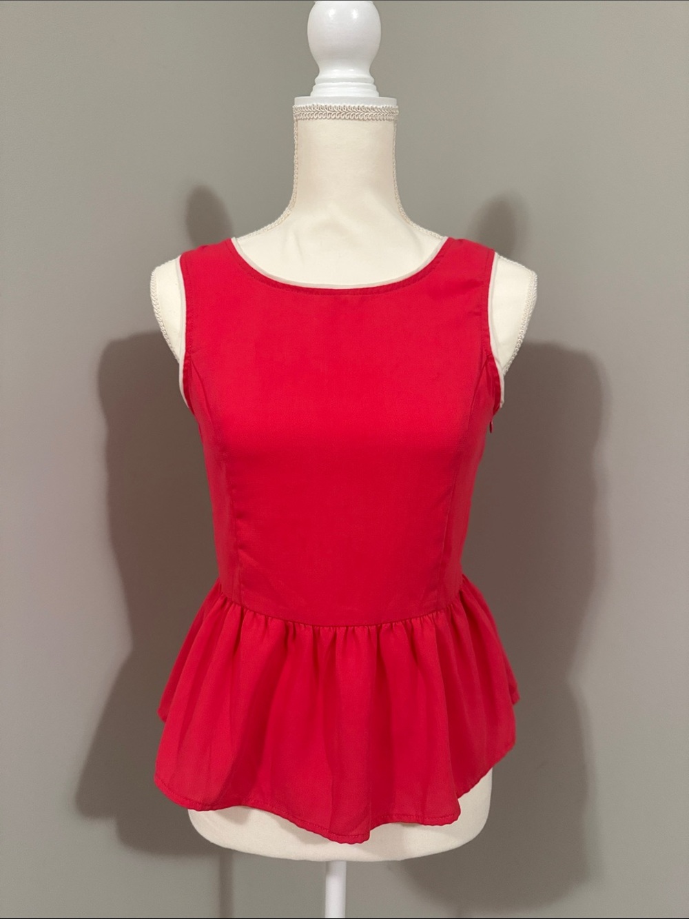 Sleeveless Pink Peplum Tank Top - Classic Women's Style